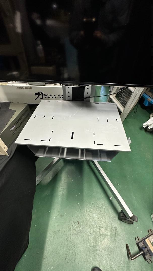 2016年製 液晶テレビSHARP 60インチ