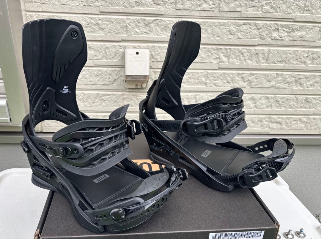 FLUX XF ブラック スノーボードビンディング