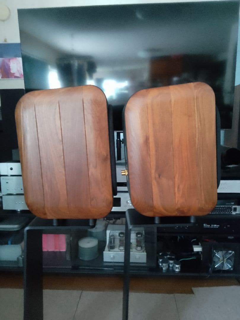 chario ghibliスピーカー