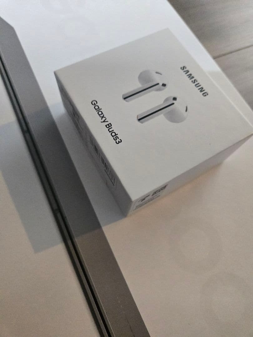 Samsung Galaxy Buds3 ワイヤレスイヤホン ホワイト　未開封