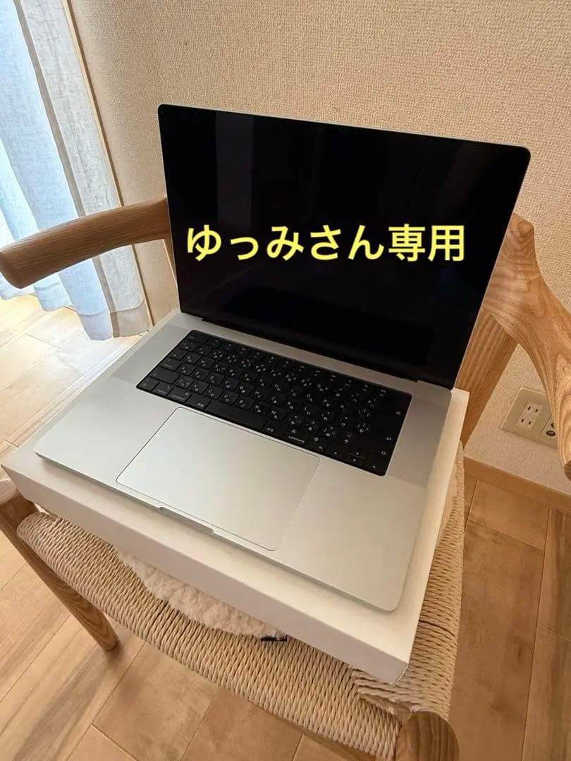 MacBook Pro 16インチ M2 Pro 1TB★使用可・液晶不具合あり
