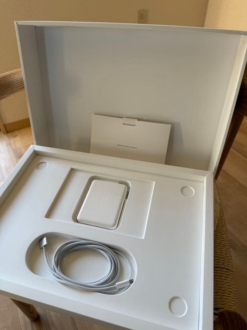 MacBook Pro 16インチ M2 Pro 1TB★使用可・液晶不具合あり