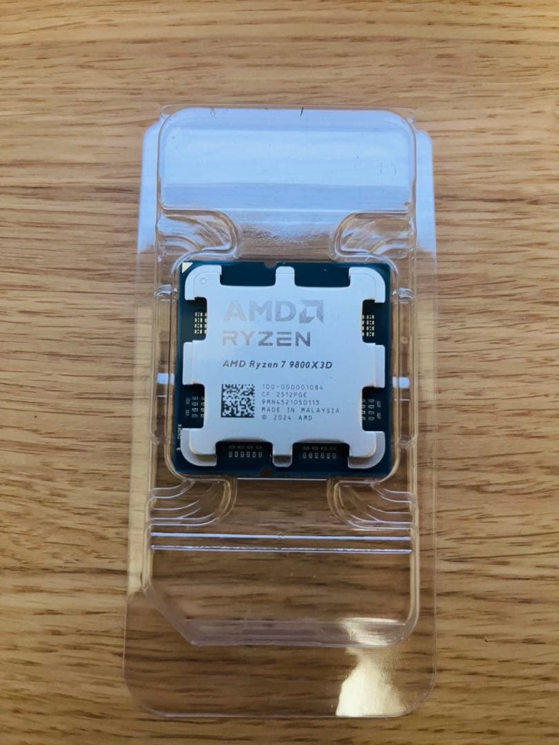 新品　AMD Ryzen 7 9800X3D 動作保証