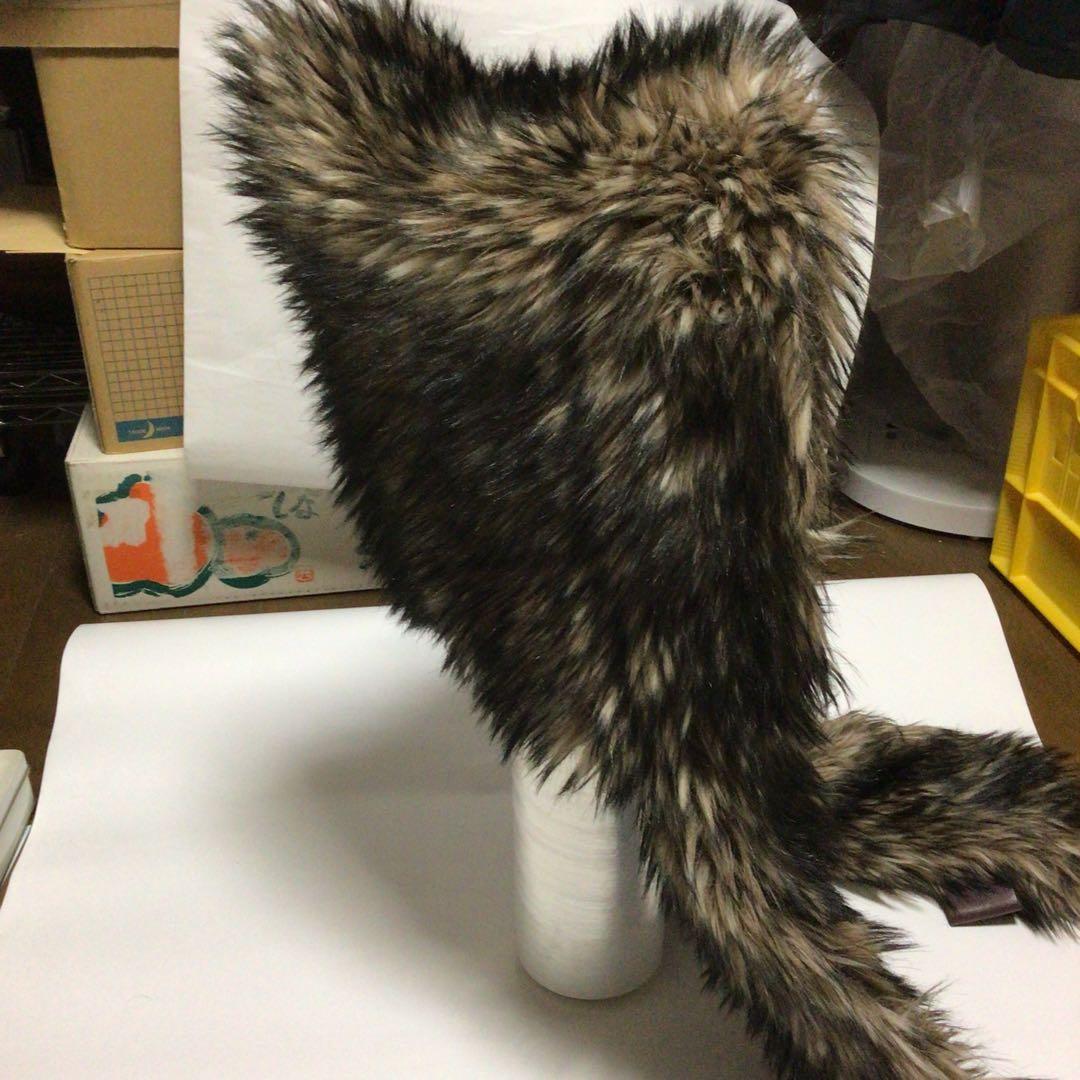 ヴィヴィアンウエストウッド　マフラー(フード有り)