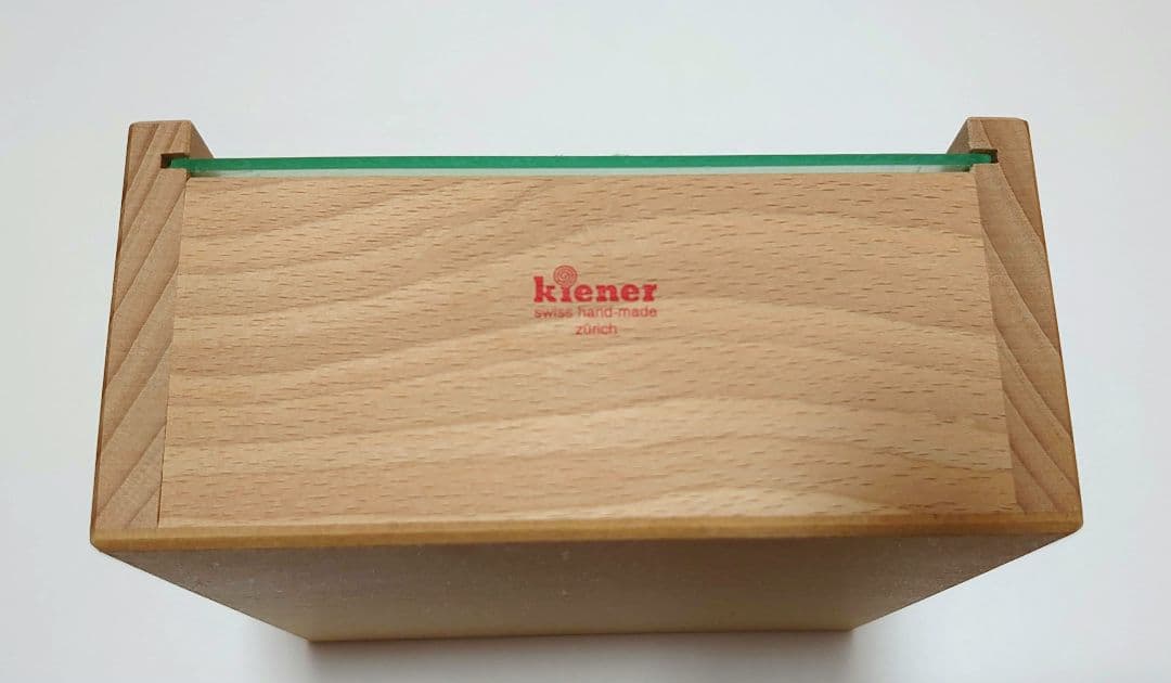 新品☆スイス製☆キーナー　おもちゃ木製知育玩具「キーナーメモリー」神経衰弱ゲーム