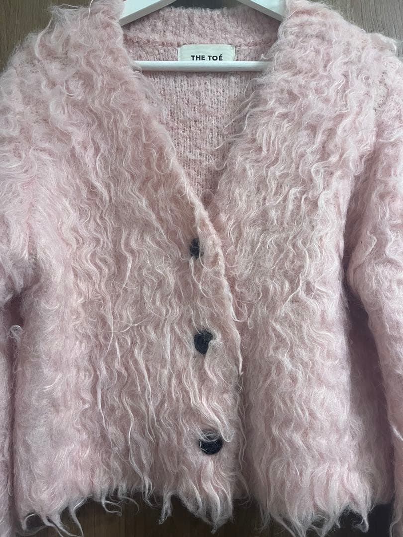 m　the toe ピンクカーディガン