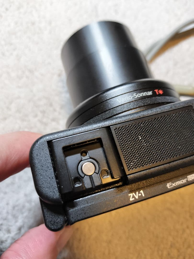 K*e様 Sony ZV-1 デジタルカメラ 本体　おまけ付