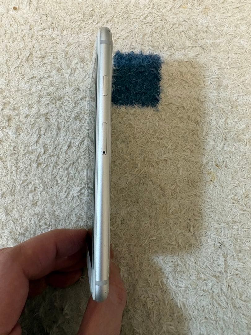 スマートフォン本体 Apple iPhone8 64GB