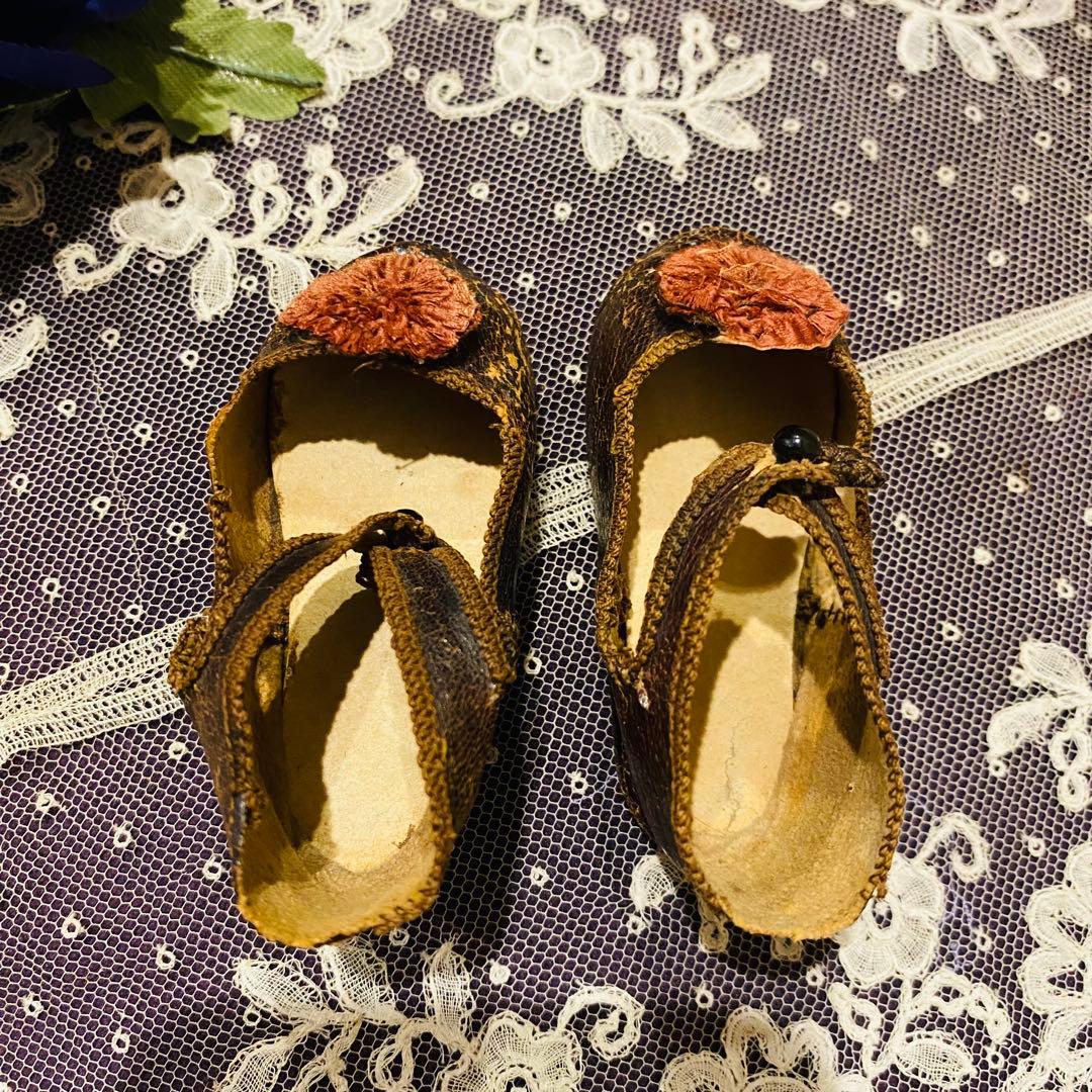 アンティークドールのシューズ　アンティーク