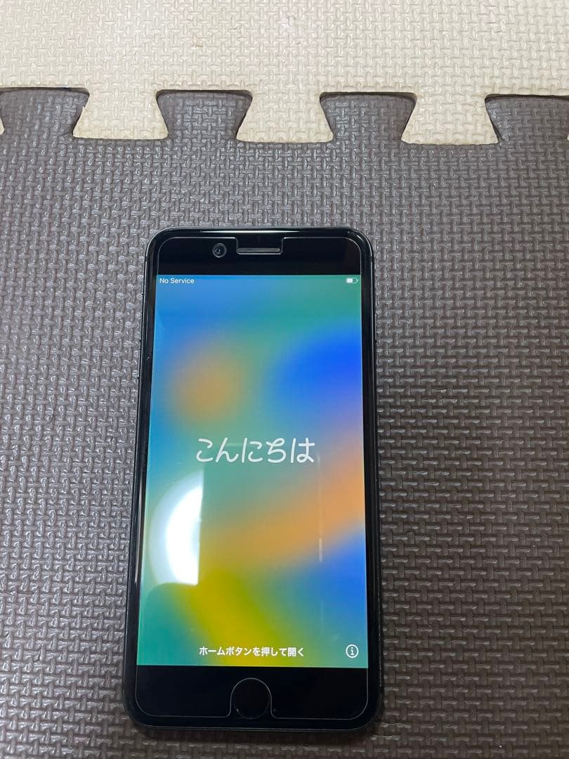 Apple iPhone 8 Plus 64GB スペースグレイ