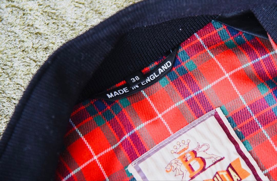 BARACUTA バラクータ　ジャケット