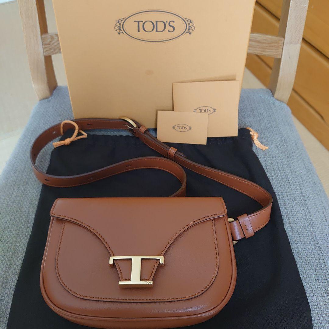 TOD'S タイムレス　クロスボディバッグ　キャメル