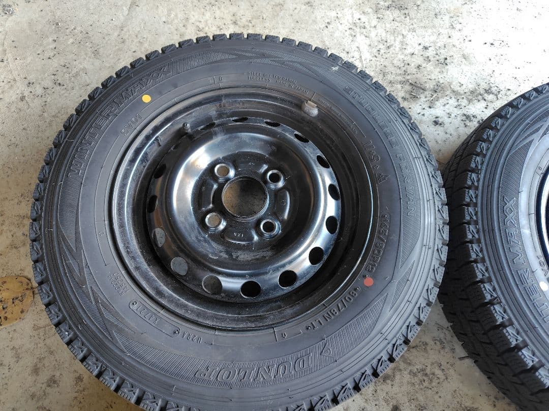 ダンロップ 145/80R12 78/80N 軽バン スタッドレスタイヤセット