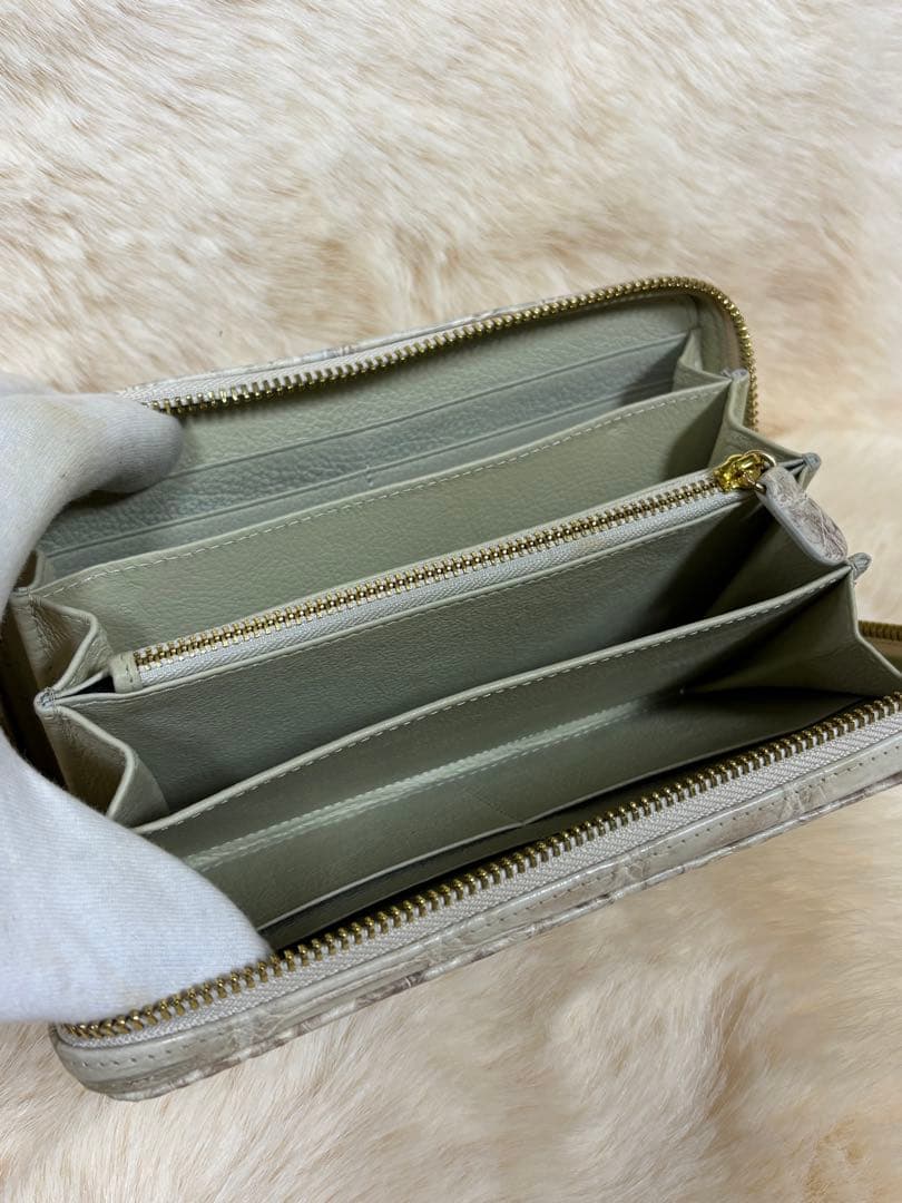 【微使用美品】　ヒマラヤクロコダイル　ラウンドファスナー長財布