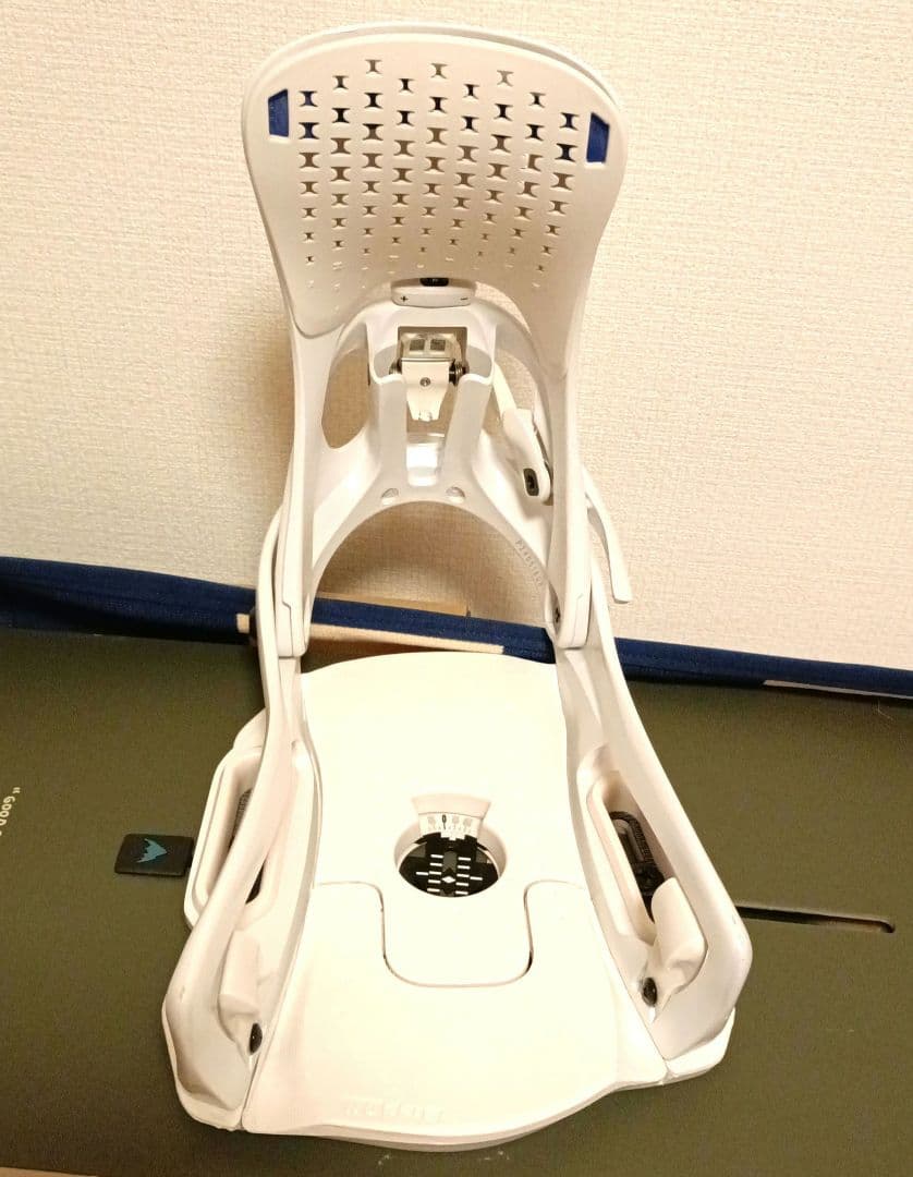 Burton ジェネシスEST　ステップオン　 Mサイズビンディング　24/25