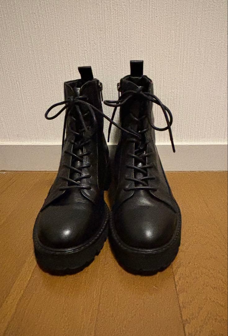 マーガレットハウエル レースアップブーツ サイドジップ 黒 24.5