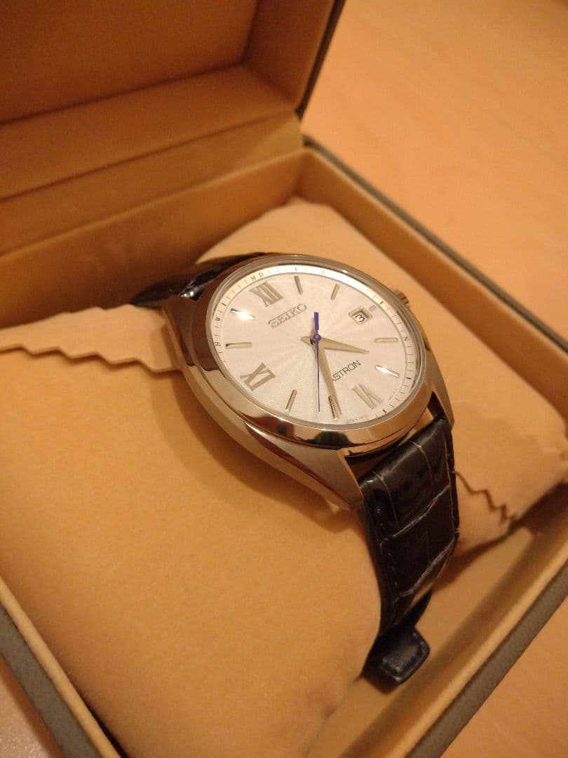 極美品　SEIKO アストロン　SBXY035