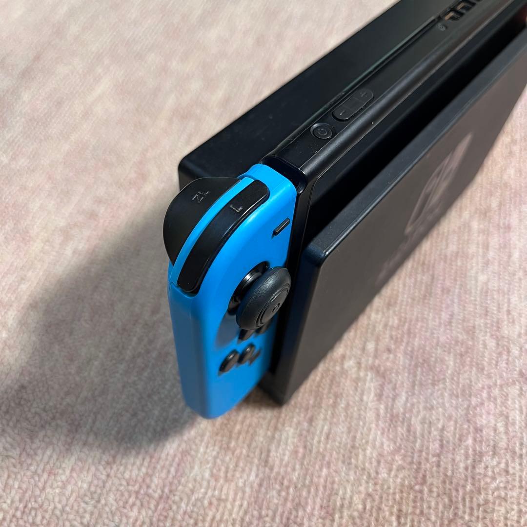 Nintendo Switch Nintendo Switch Joy-Con +128GB microSD