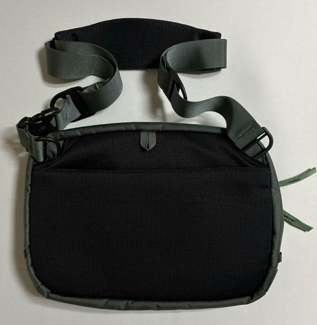 ミステリーランチ ディストリクト8 ミネラルグレー　　ショルダーバッグ