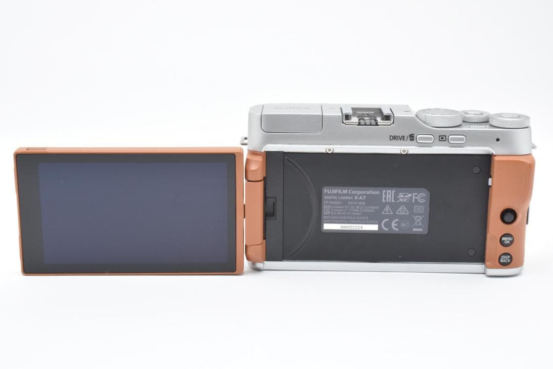 超美品 富士フイルム X-A7 ミラーレスデジタルカメラボディ ブラウン