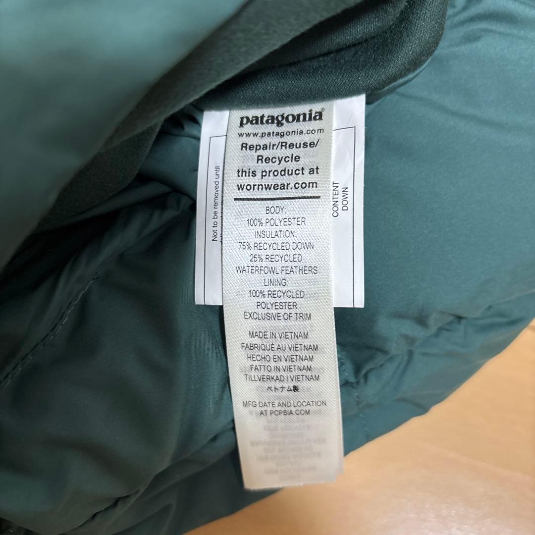 ヒーロー様美品パタゴニアリバーシブルサイレントダウンジャケットFA22 Lサイズ