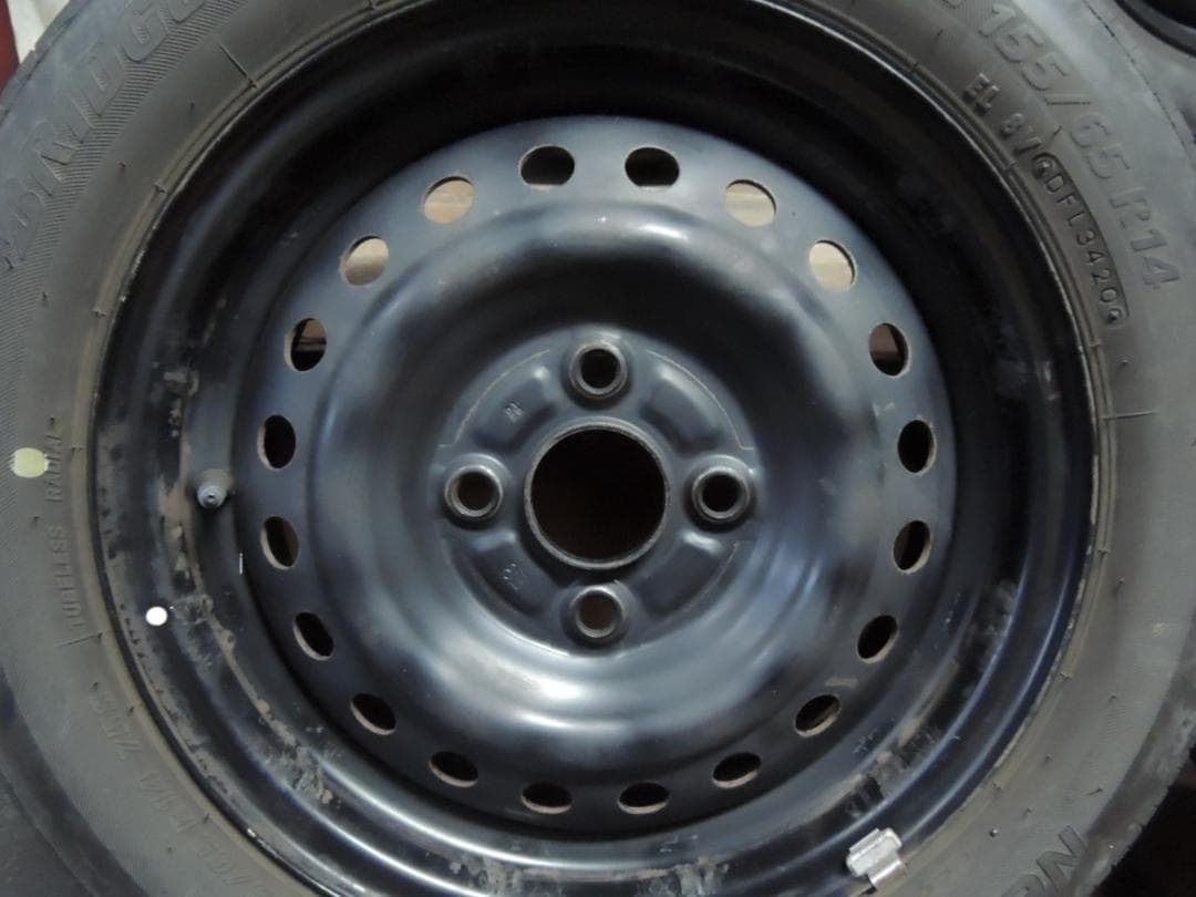 A41　155/65R14　ブリヂストン　4本　ステラに　トレッド面に傷有り