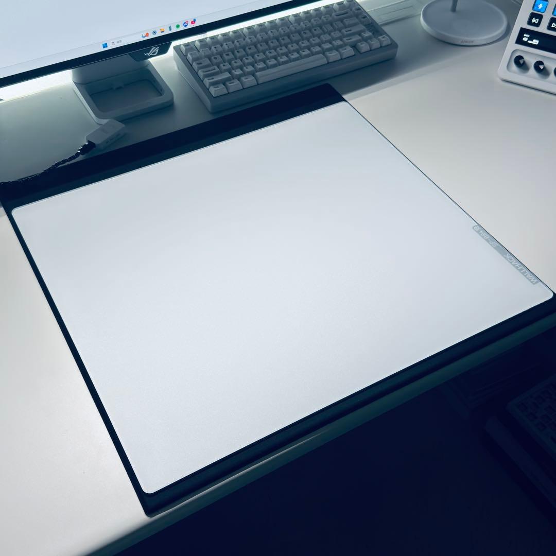 WALLHACK SP-004（ガラスマウスパッド）