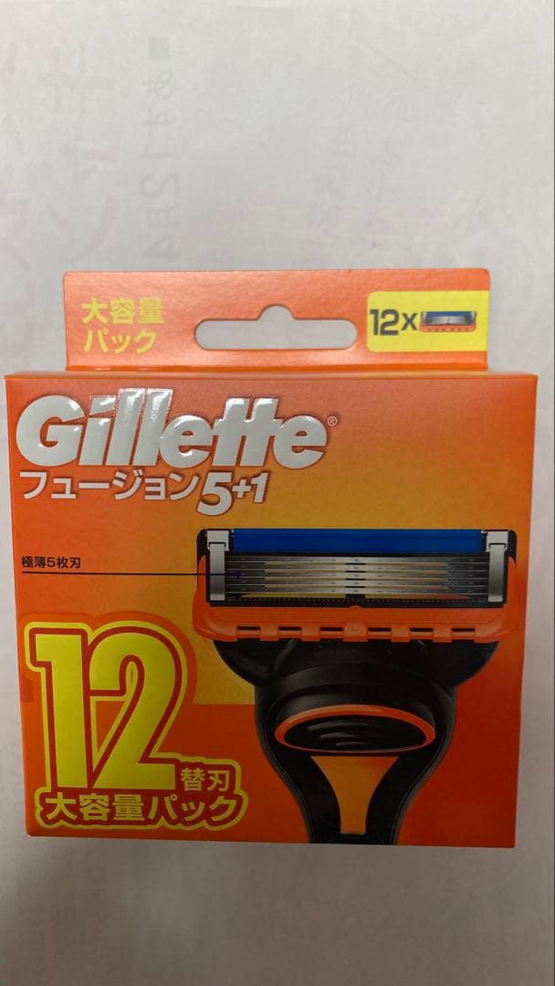 Gillette　ジレット フュージョン 髭剃り カミソリ 48個 大容量