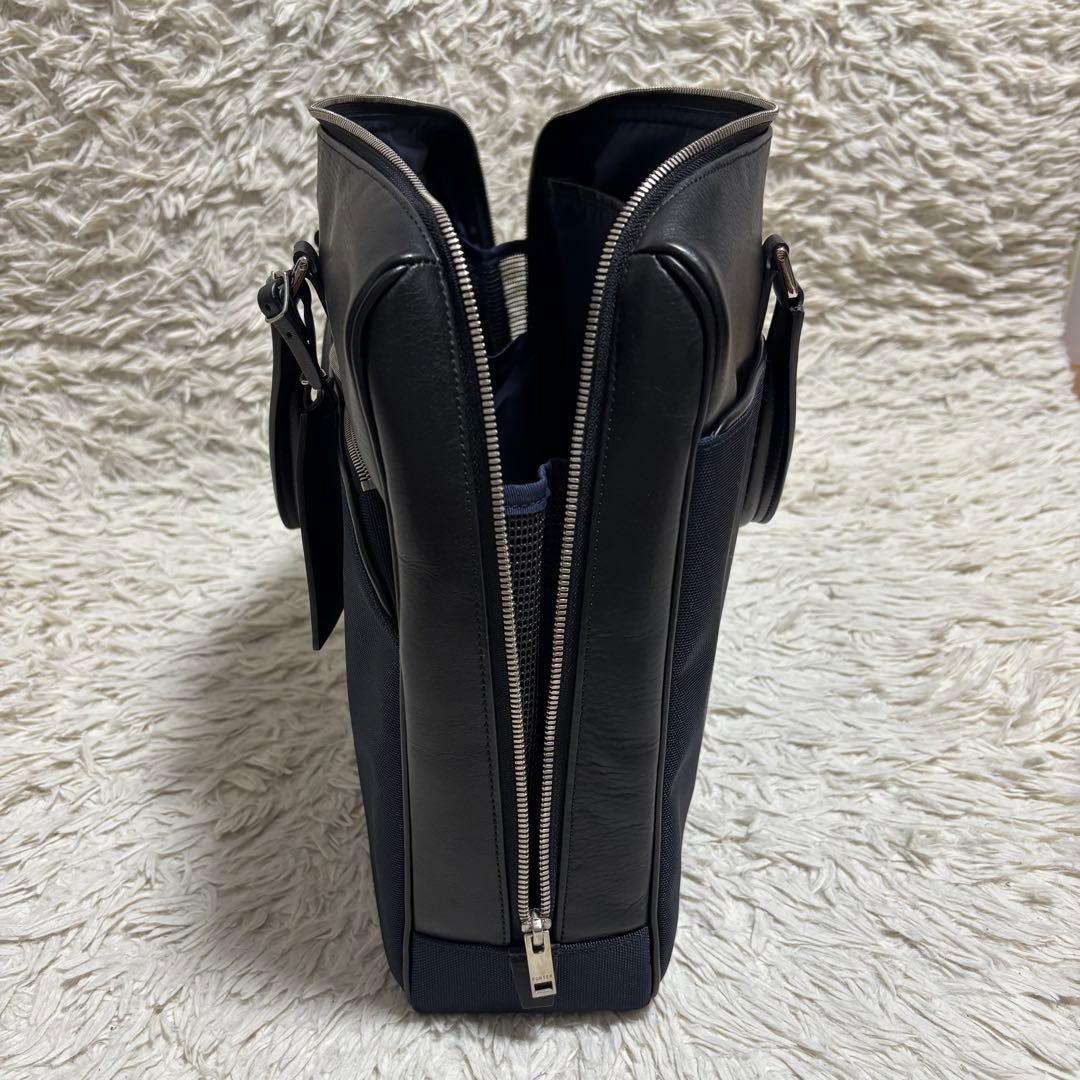 ポーター ロウ ブリーフバッグ ビジネス PC収納　ブラック×ネイビー L