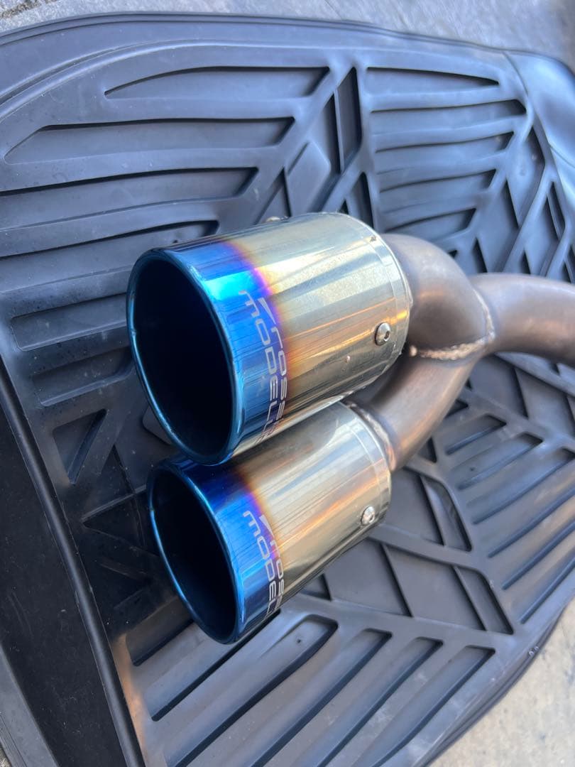 DA17 ロッソモデロマフラー　チタンカラー