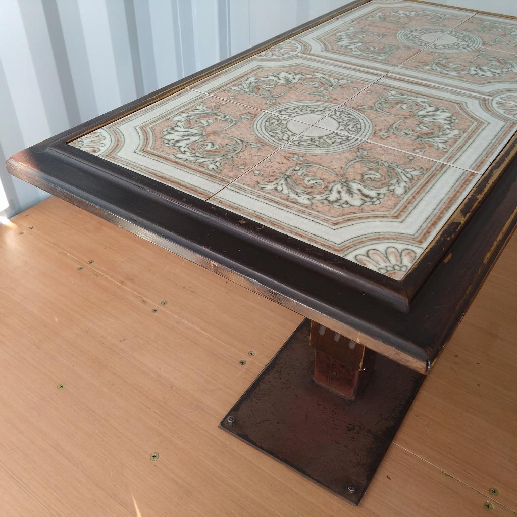 レトロモダン　カフェテーブル　国産