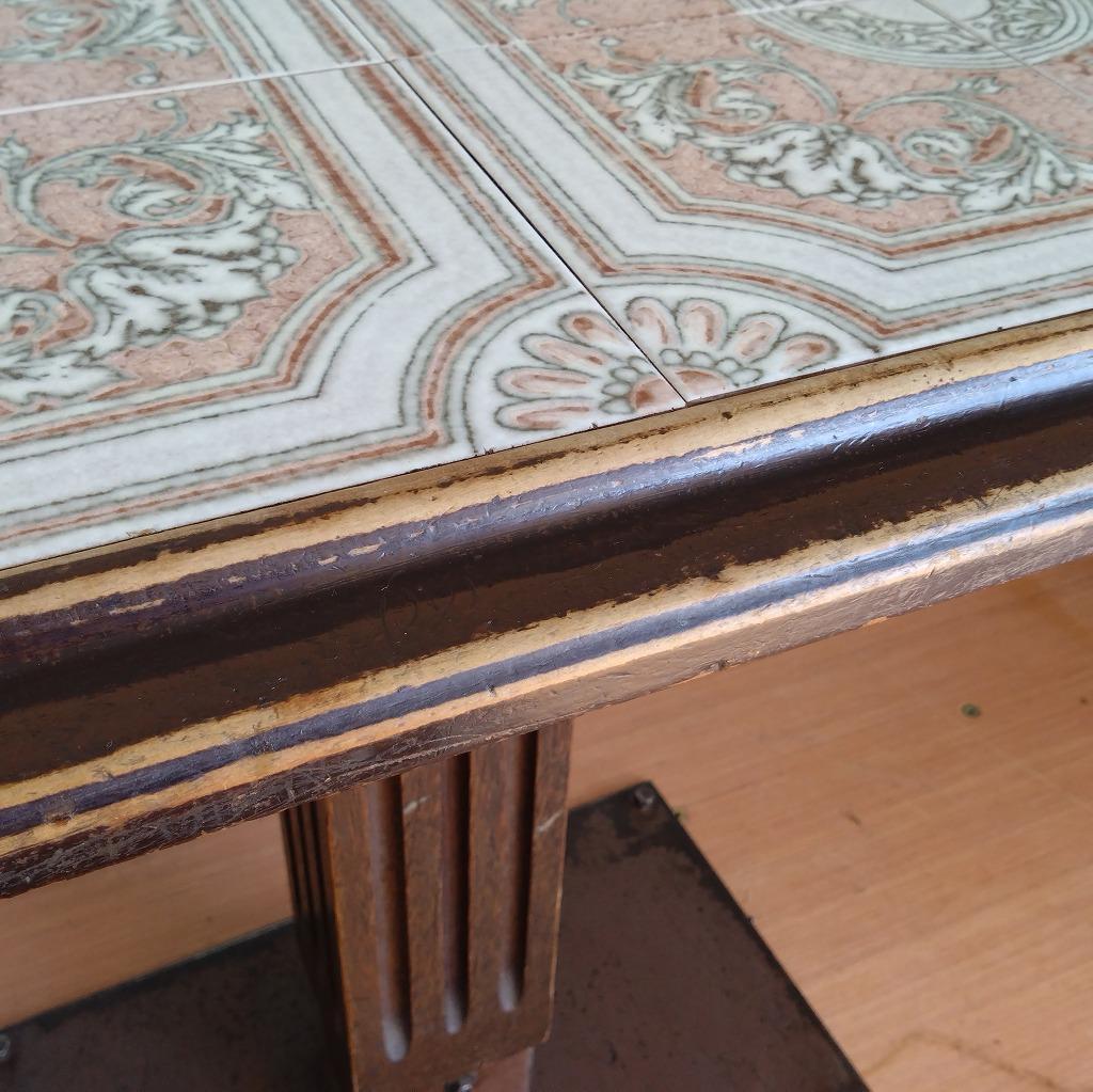 レトロモダン　カフェテーブル　国産