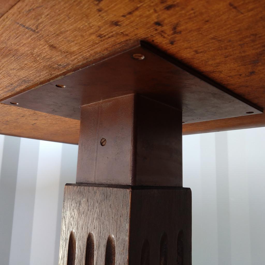 レトロモダン　カフェテーブル　国産