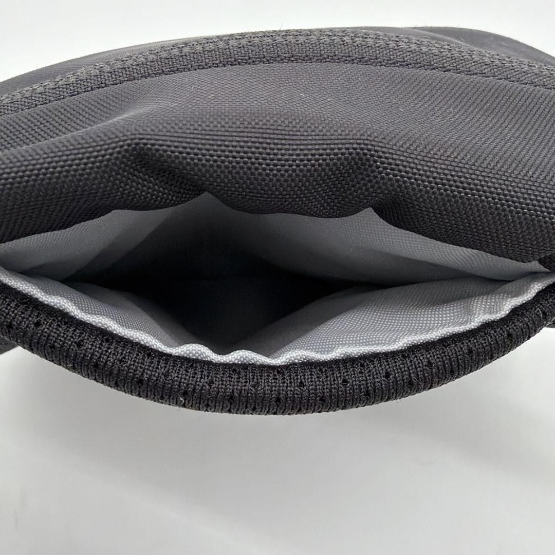 廃盤品 ARC’TERYX MANTIS2 ボディバッグ ショルダー ブラック