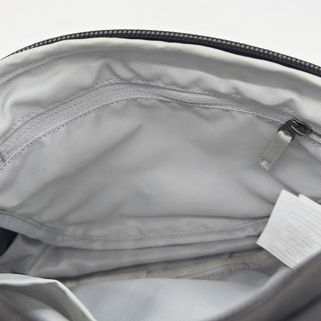 廃盤品 ARC’TERYX MANTIS2 ボディバッグ ショルダー ブラック