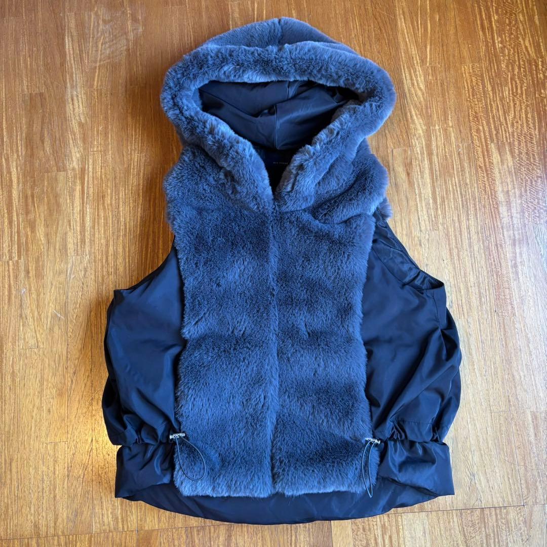 KIKgram様 異素材ＭＩＸダウンファーベスト ダウン&フェザー（チャコール）