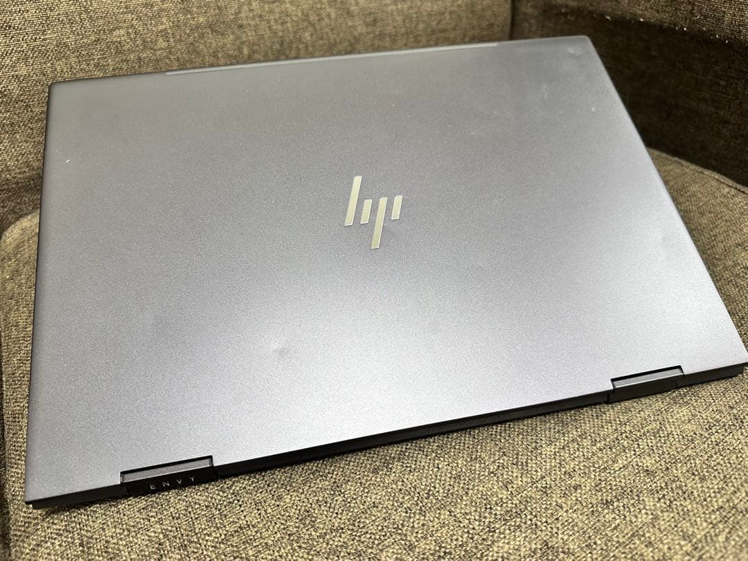 HP Envy 15.6インチ　2in1 バッテリー100% office 永続