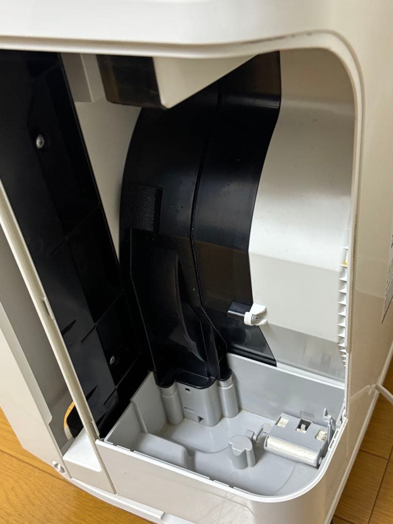 2020年製　上級モデル　DAIKIN 空気清浄機 MCK70XJ-W