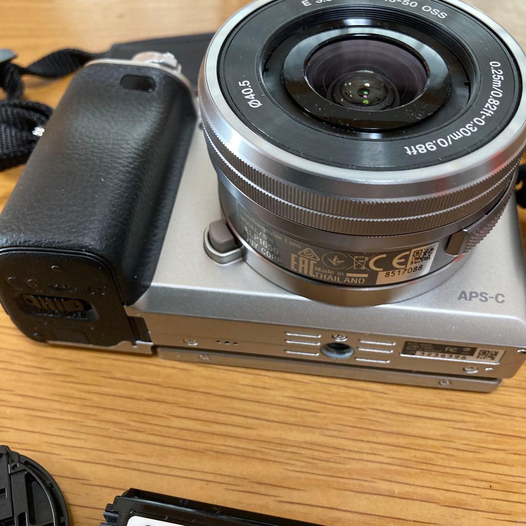 ￼α6000 デジタル一眼レフ　デジタルカメラ