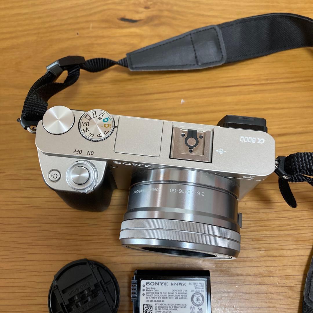 ￼α6000 デジタル一眼レフ　デジタルカメラ