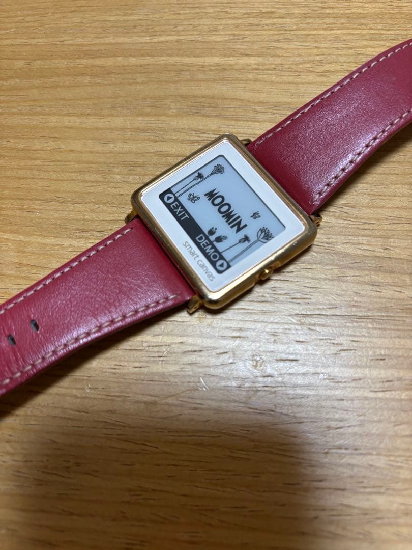 【廃盤スマートキャンバス】ムーミン 赤い時計 貴重