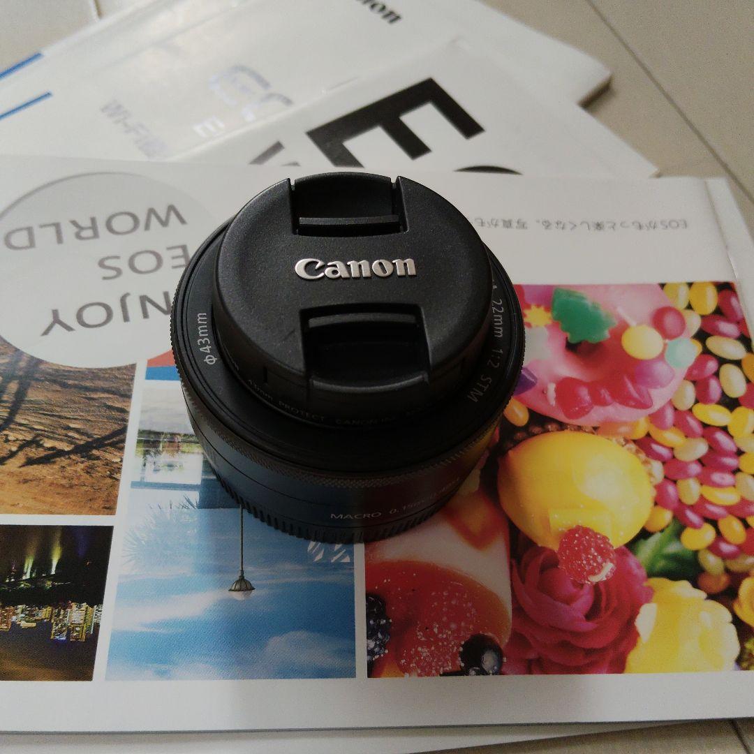 【美品】Canon EOS M2 ミラーレスカメラ　ダブルレンズキット