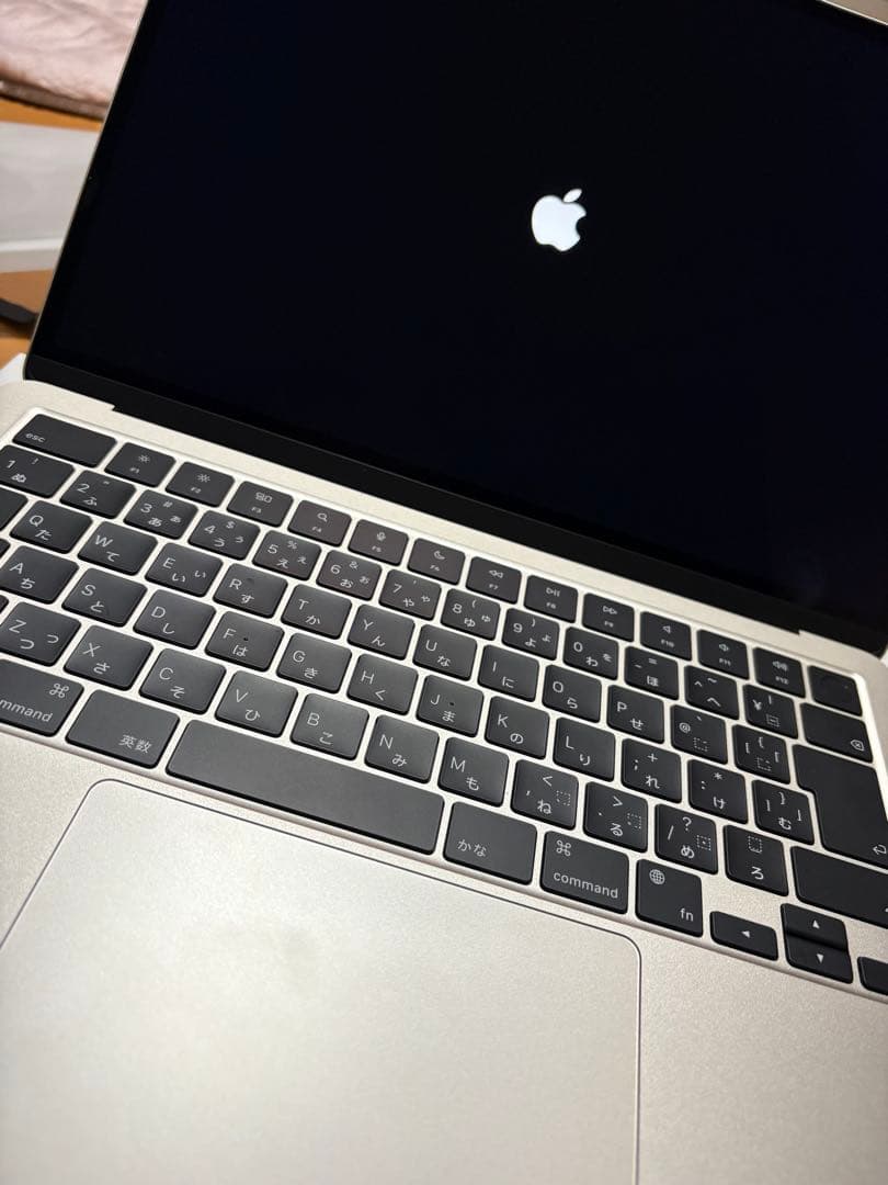【美品】MacBook Air スターライト　付属品あり