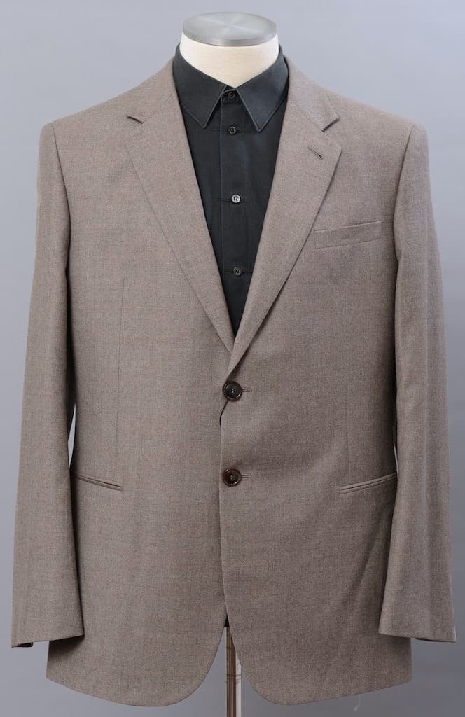 ジョルジオアルマーニ黒ラベル「TAYLORモデル」スーツ（56）