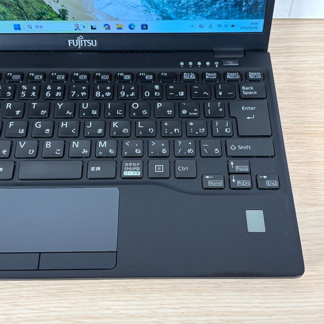 富士通　11世代i5　ノートパソコン　Windows11　ハイエンド　AI　14