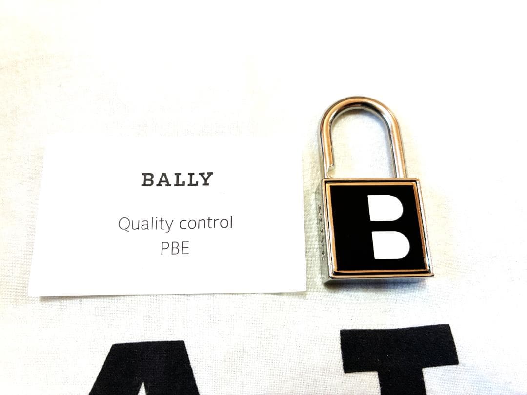 T*O様 美品　BALLY　ビジネスバッグ　TRAINSPOTTING　TAJE