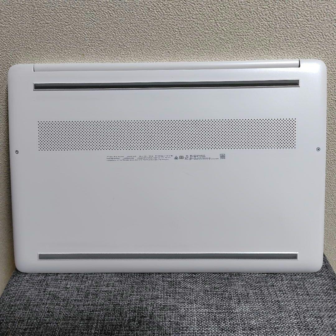 HPノートパソコン 15s-eq1004AU