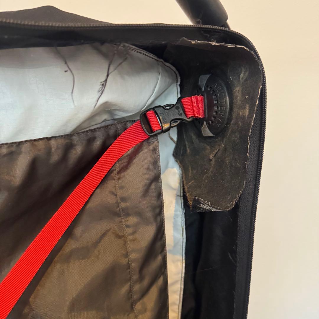 T*a様 ジャンク品　ARC'TERYX アークテリクス V80 ローリングダッ