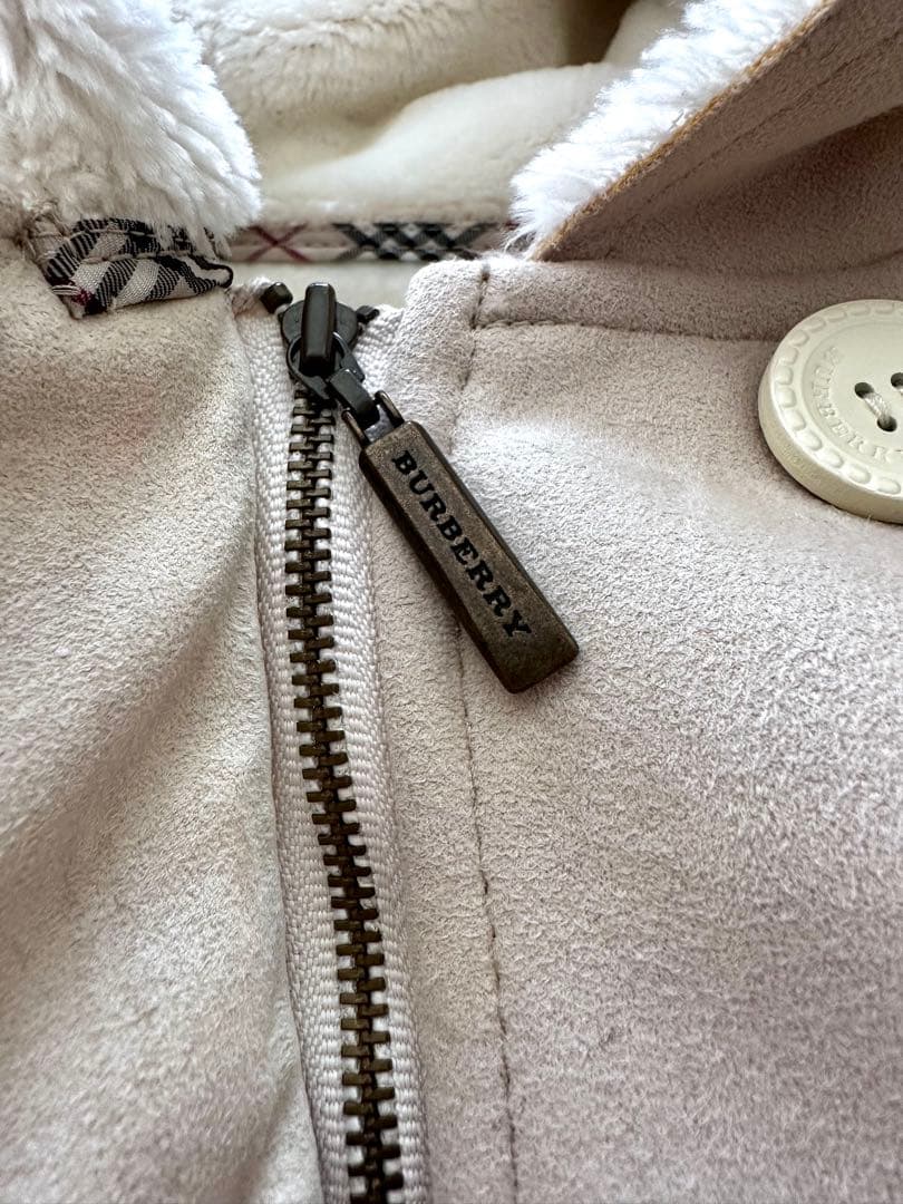 〈バーバリー〉フード付きムートンコート 160 ホワイト