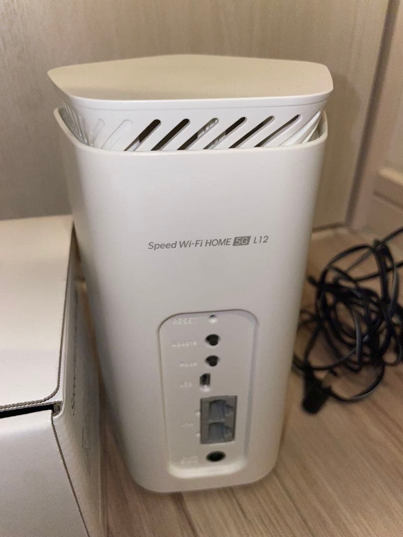 【美品】Speed Wi-Fi  5G L12 箱・アダプタ・説明書付き